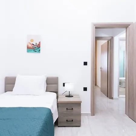 아파트 Spacious Fully Equipped House 이라클리온
