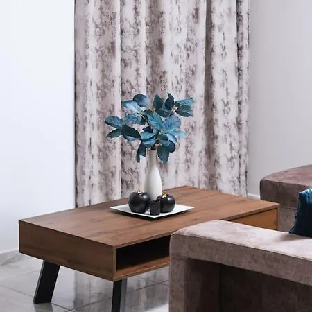 公寓 Spacious Fully Equipped House 伊拉克利翁