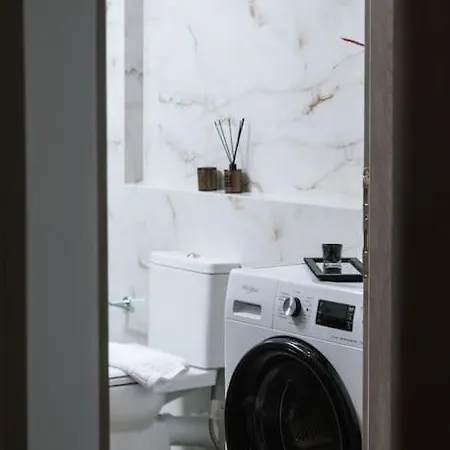 Spacious Fully Equipped House 伊拉克利翁
